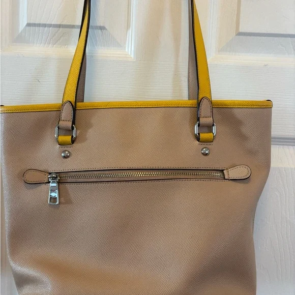 Coach City Tote C1757-F59855 Taupe & Yellow Tote Bag w Matching Wristlet - Picture 10 of 14